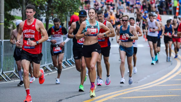 Chạy Bộ Và Chạy Triathlon Khác Nhau Ra Sao?